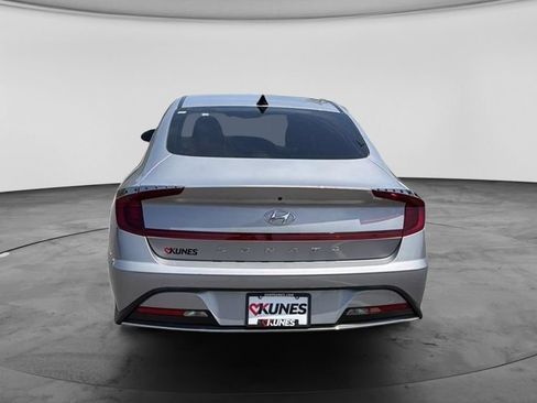 Used 2023 Hyundai Sonata SE FWD image 8