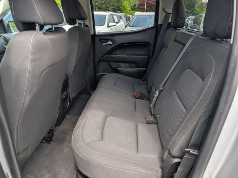 Used 2020 Chevrolet Colorado LT RWD image 14