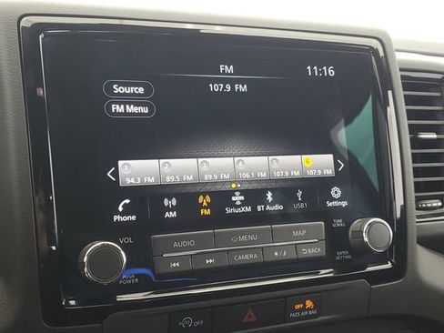 Used 2024 Nissan Frontier PRO-4X w/ Technology Package image 26