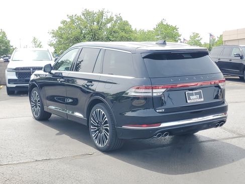 New 2026 Lincoln Aviator Black Label w/ Dynamic Handling Package AWD/4WD image 3