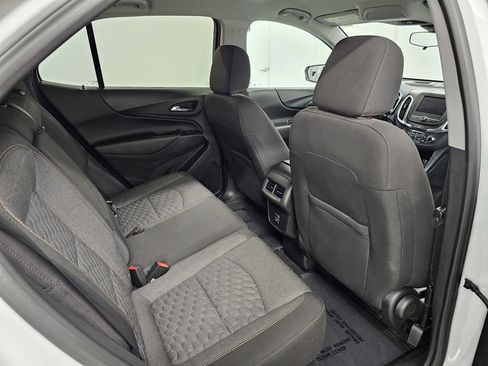 Used 2021 Chevrolet Equinox LT FWD image 26