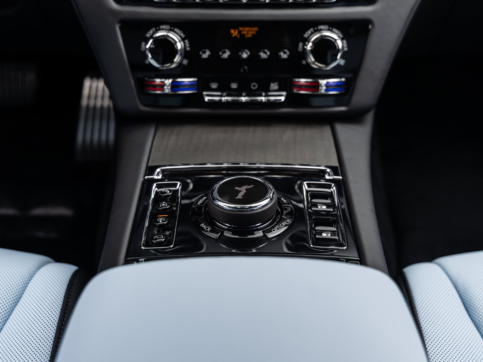 Used 2026 Rolls-Royce Ghost AWD/4WD image 38
