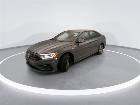 Used 2019 Volkswagen Jetta GLI image 8