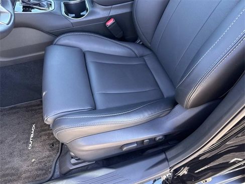 Used 2025 Subaru Outback Limited image 15