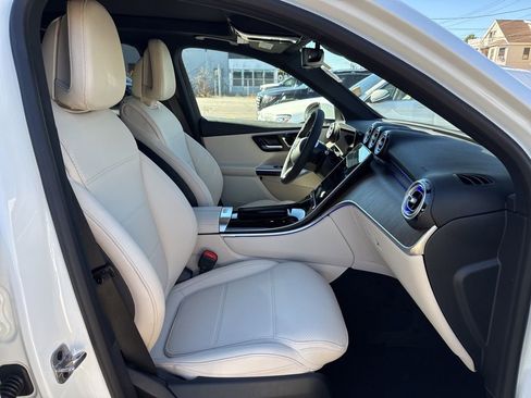 New 2026 Mercedes-Benz GLC 300 4MATIC image 13