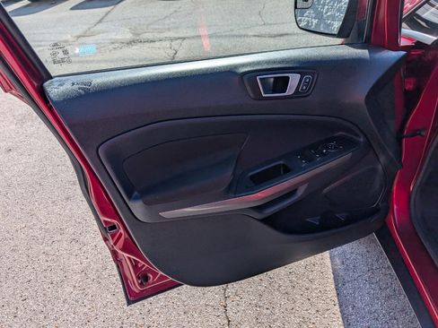 Used 2019 Ford EcoSport SE FWD image 11