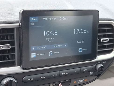 Used 2020 Hyundai Venue SEL w/ Convenience Package FWD image 14