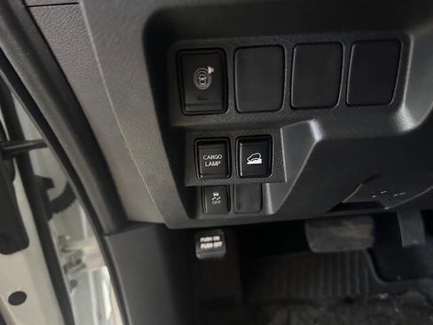 Used 2022 Nissan Frontier S w/ Technology Package image 14