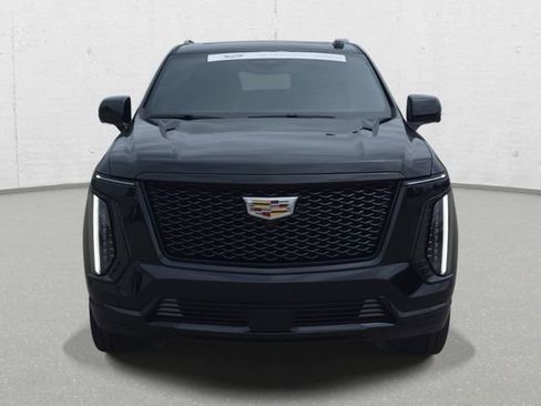 Certified 2025 Cadillac Escalade Sport AWD/4WD image 2