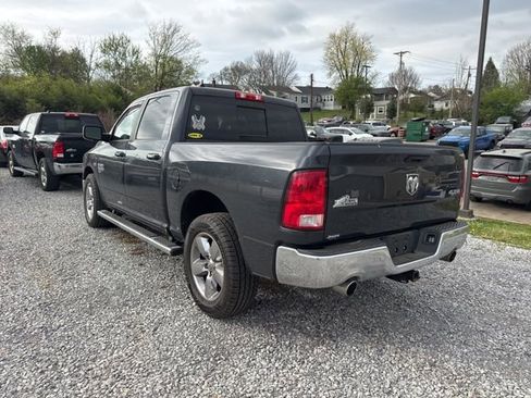 Used 2019 RAM 1500 Big Horn image 5