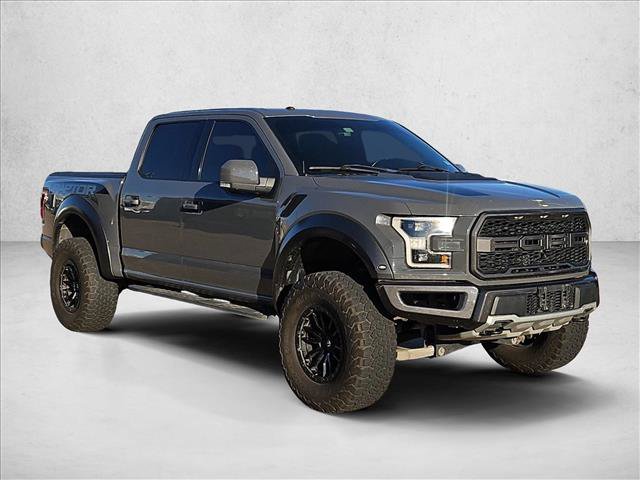 Used 2018 Ford F150 Raptor w/ Equipment Group 802A Luxury AWD/4WD image 3