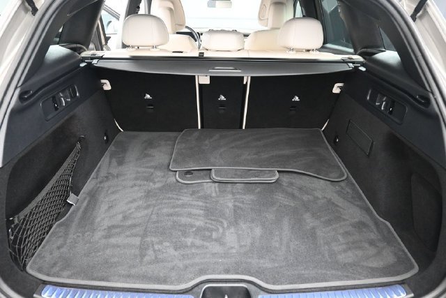 Used 2023 Mercedes-Benz GLC 300 4MATIC image 19