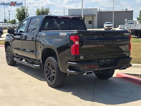 Used 2023 Chevrolet Silverado 1500 LT Trail Boss w/ LT Trail Boss Premium Package AWD/4WD image 6