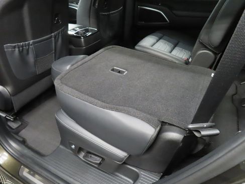 Used 2022 Kia Telluride SX w/ SX Prestige Package image 62