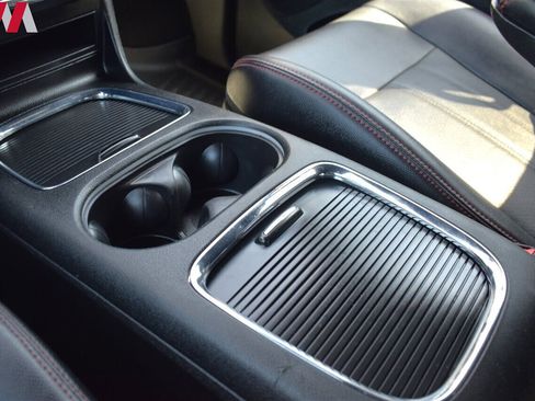 Used 2019 Dodge Grand Caravan GT image 24