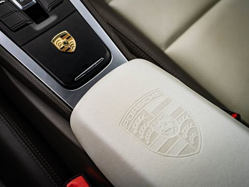 Used 2013 Porsche Boxster S image 32