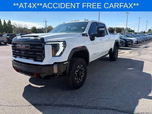Used 2024 GMC Sierra 2500 AT4X AWD/4WD image 5
