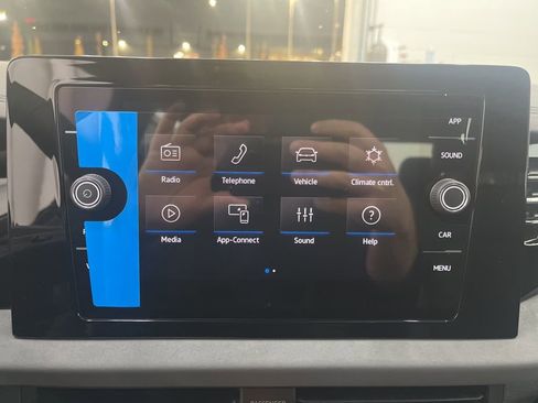 New 2026 Volkswagen Jetta SE image 23