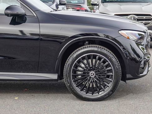 New 2026 Mercedes-Benz GLC 300 GLC 300 image 9