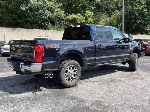 Used 2022 Ford F250 Lariat w/ Lariat Ultimate Package AWD/4WD image 3