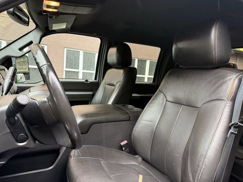Used 2012 Ford F250 Lariat image 7