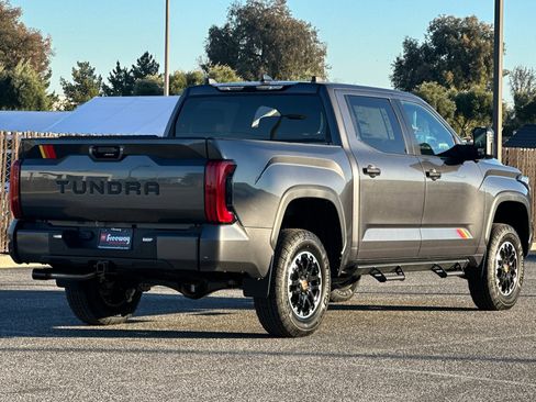 New 2026 Toyota Tundra SR5 image 4