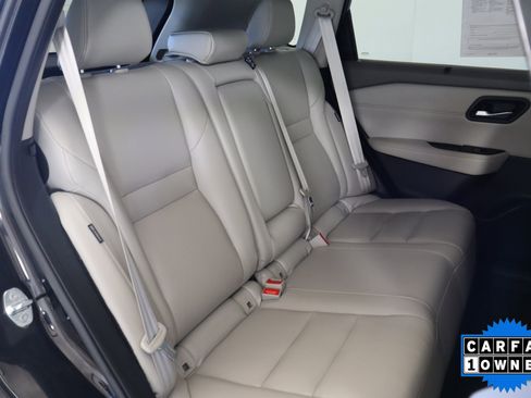 Used 2023 Nissan Rogue SL w/ SL Premium Package image 20