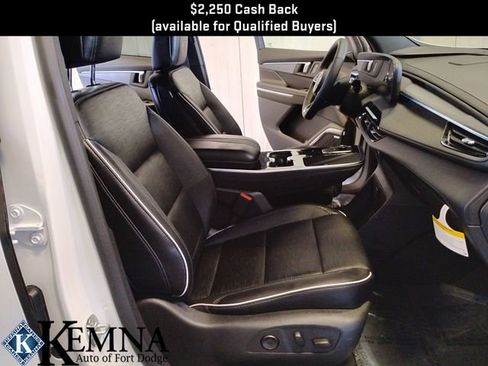 New 2026 Buick Enclave Sport Touring image 28