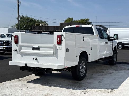 New 2026 Ford F350 XL w/ XL Chrome Package AWD/4WD image 3