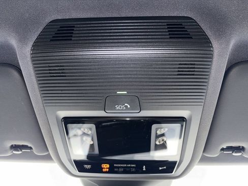 Used 2023 Volkswagen ID.4 Pro RWD image 24