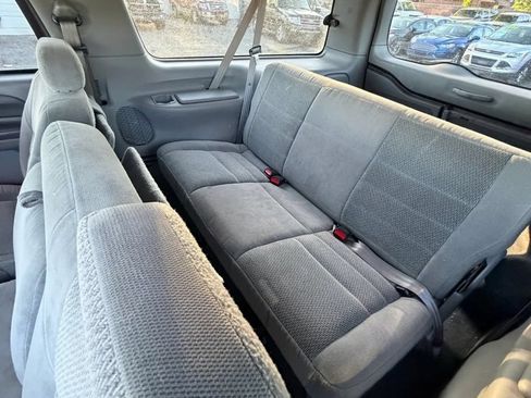 Used 2003 Ford Excursion XLT RWD image 21