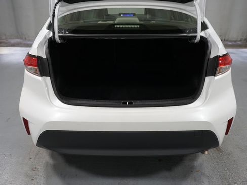 Certified 2023 Toyota Corolla LE image 31