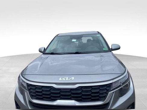 Used 2022 Kia Seltos LX image 8