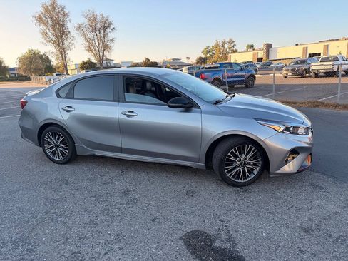Used 2023 Kia Forte GT-Line w/ GT-Line Technology Package FWD image 6