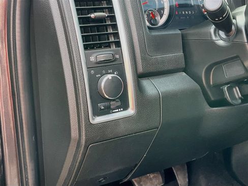 Used 2022 RAM 1500 Warlock AWD/4WD image 10