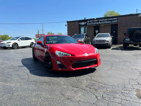 Used 2014 Scion FR-S Monogram Series RWD image 11