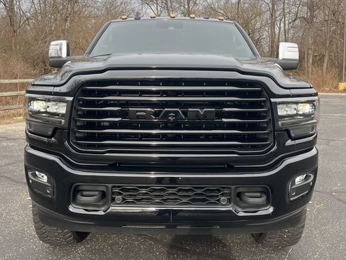 Used 2024 RAM 3500 Limited w/ Safety Group image 2