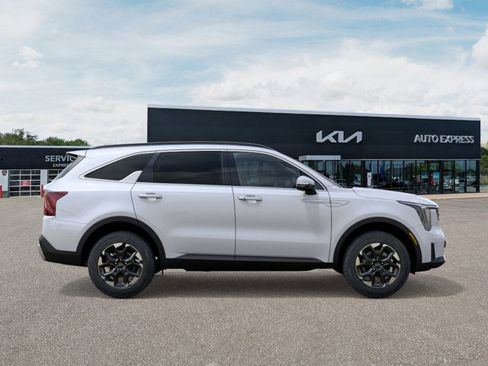 New 2026 Kia Sorento S image 7