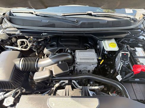Used 2022 Jeep Wagoneer Series III AWD/4WD image 17