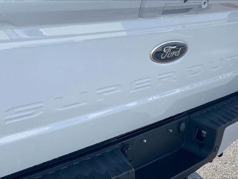 Used 2026 Ford F250 XLT w/ XLT Premium Package AWD/4WD image 31
