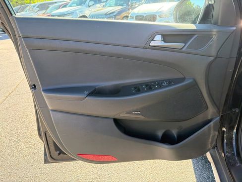 Used 2017 Hyundai Tucson SE Plus FWD image 10