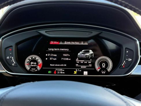 Used 2021 Audi S8 L w/ S8 Executive Package image 50