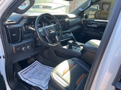 Used 2024 GMC Sierra 1500 AT4 w/ Technology Package image 25