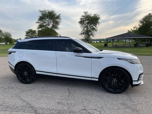 Used 2020 Land Rover Range Rover Velar R-Dynamic S AWD/4WD image 23