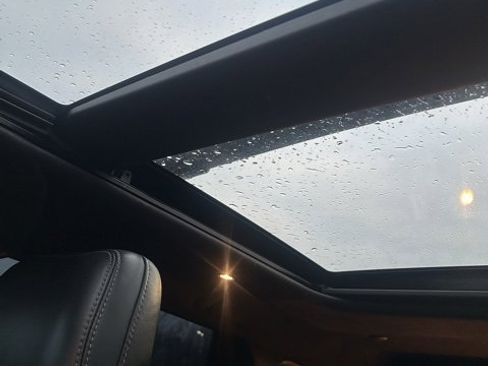 Used 2021 Jeep Grand Cherokee SRT image 20