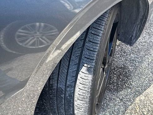 Used 2023 Nissan Sentra SR w/ Midnight Edition Package image 11