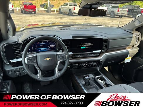 New 2026 Chevrolet Silverado 1500 LT AWD/4WD image 6