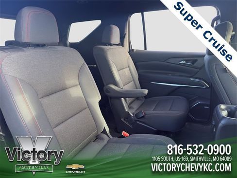 Used 2024 Chevrolet Traverse Z71 w/ Enhanced Driving Package image 18