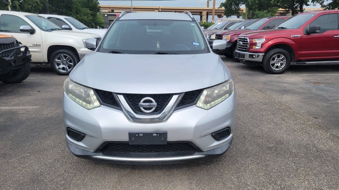 Used 2015 Nissan Rogue SV FWD image 3