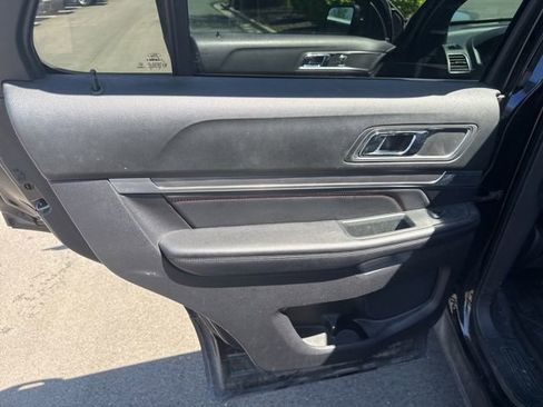 Used 2018 Ford Explorer Sport w/ Equipment Group 401A image 22